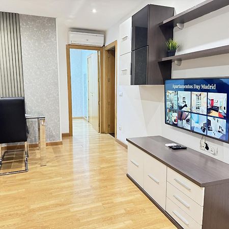 Apartamentos Day Madrid San Antonio Centro Gran Via Sol Malasana Ngoại thất bức ảnh