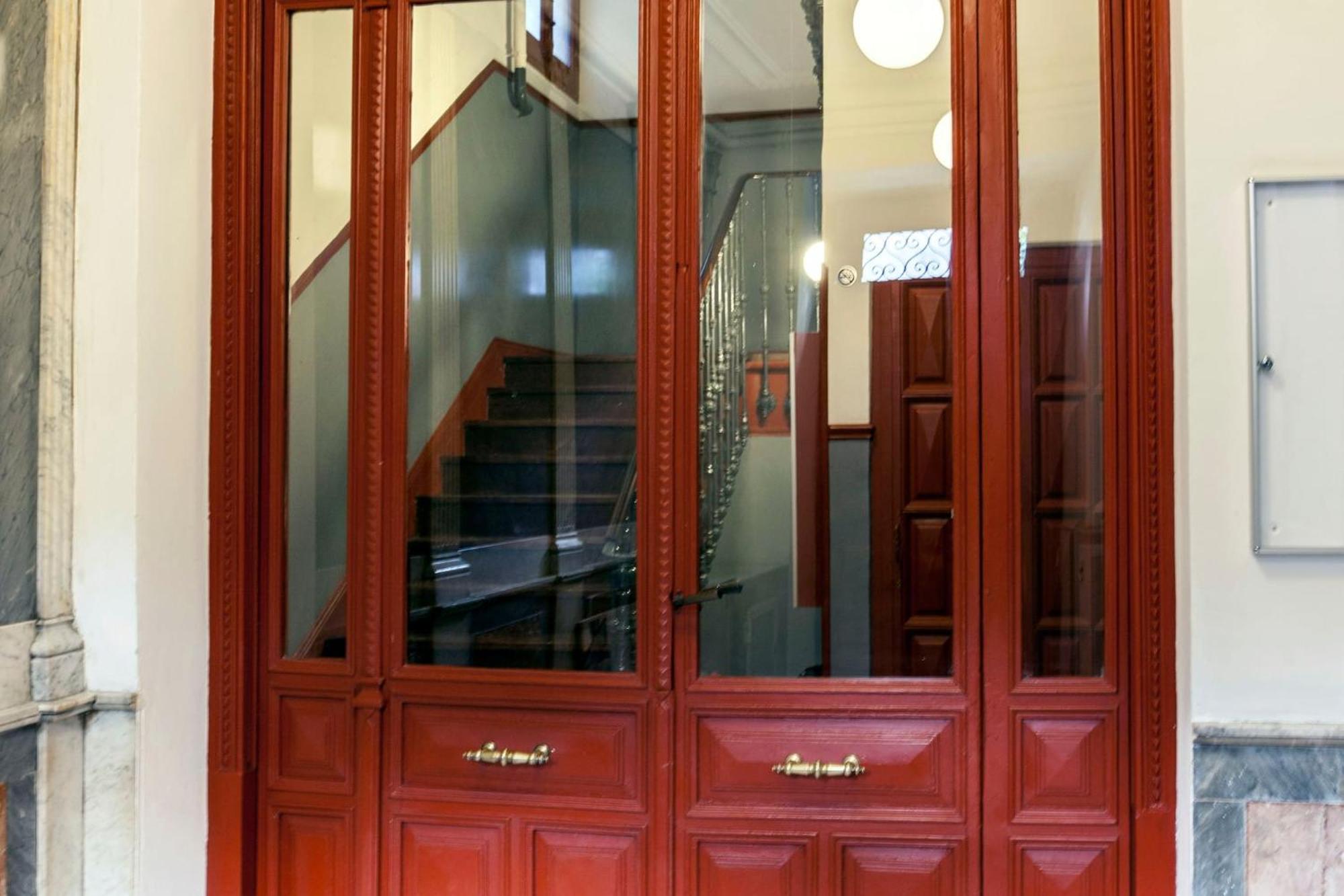 Apartamentos Day Madrid San Antonio Centro Gran Via Sol Malasana Ngoại thất bức ảnh