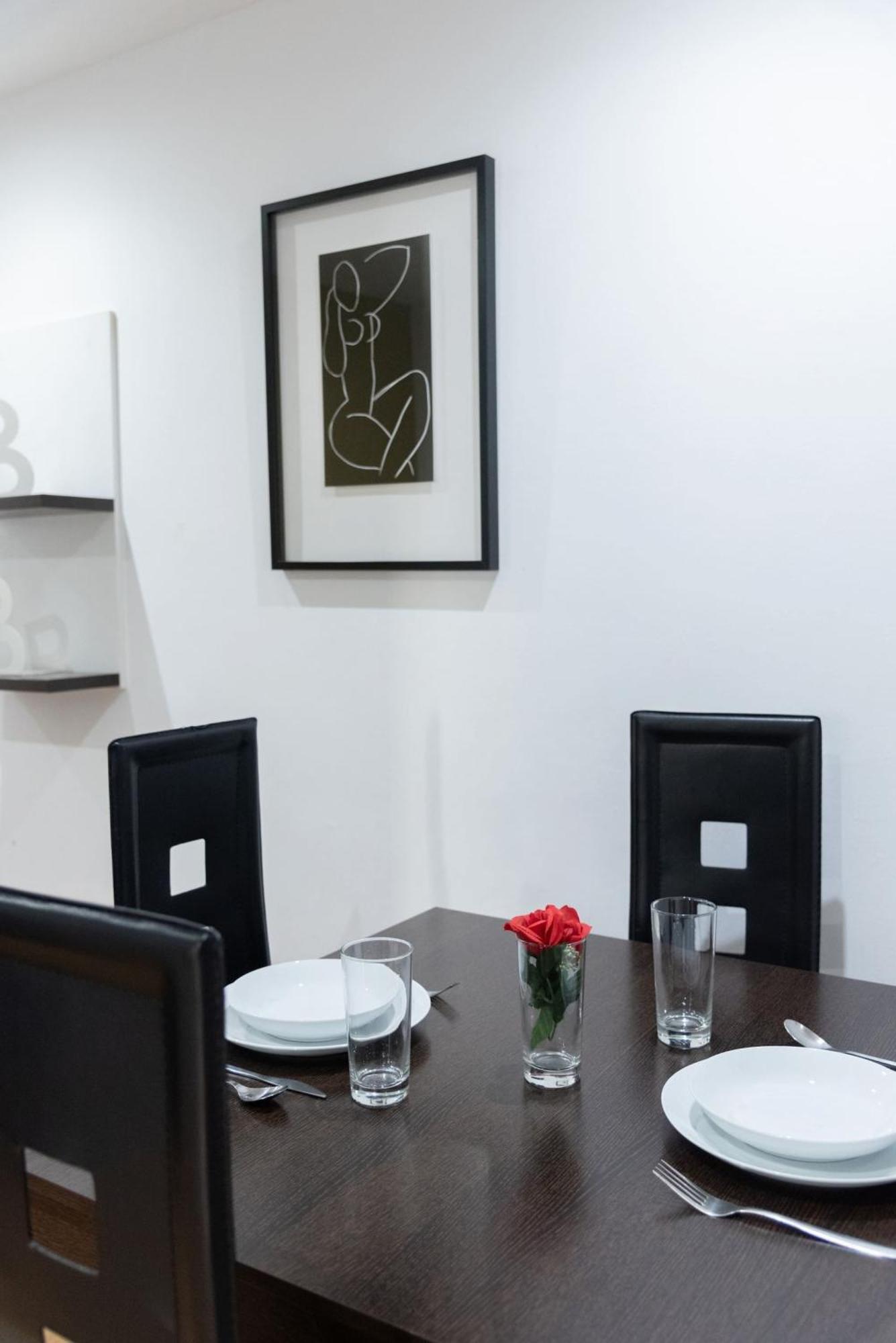 Apartamentos Day Madrid San Antonio Centro Gran Via Sol Malasana Ngoại thất bức ảnh