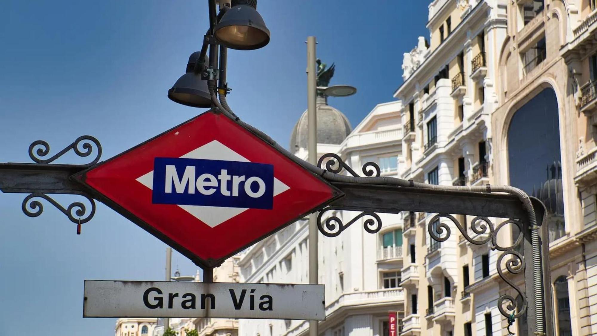 Apartamentos Day Madrid San Antonio Centro Gran Via Sol Malasana Ngoại thất bức ảnh